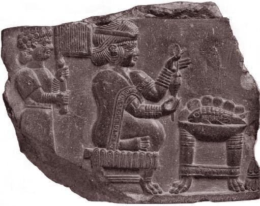 اثار عيلامية : قطعة اثرية لمراءة عيلامية من السوس يرجع تاريخها الى 8 قرون قبل الميلاد